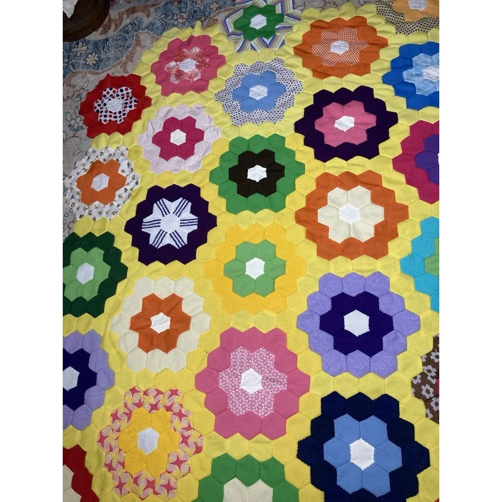 Vintage Hand Stitched Quilt Topper Grandmother's Flower Garden 95”x76”
